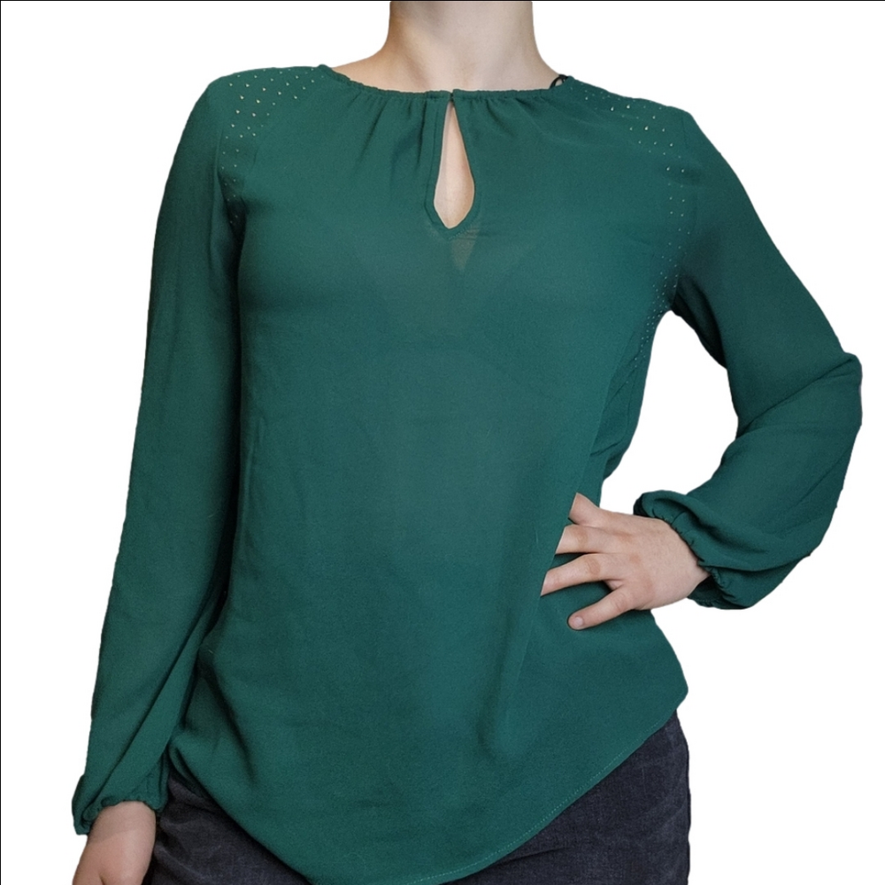 Blouse Green color Pullover round neckline Puff sleeves Keyhole Lightweight ZARA
